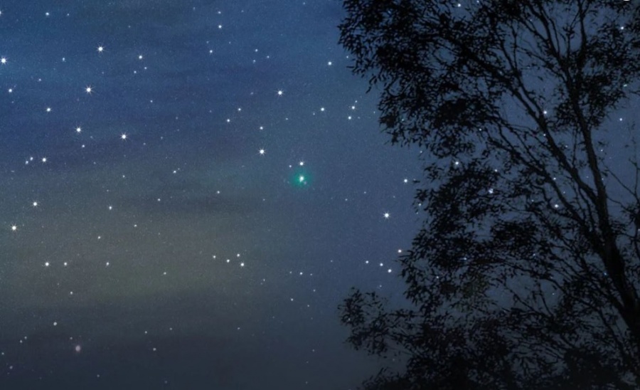 UN FOTÓGRAFO CAPTÓ UNA IMAGEN INÉDITA DEL COMETA 3I/ATLAS EN SU APROXIMACIÓN A LA TIERRA